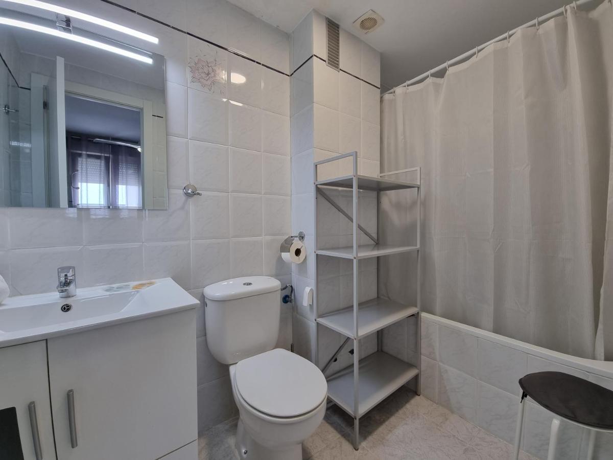 Holiday Primera Linea Magic World Oropesa del Mar Exterior foto